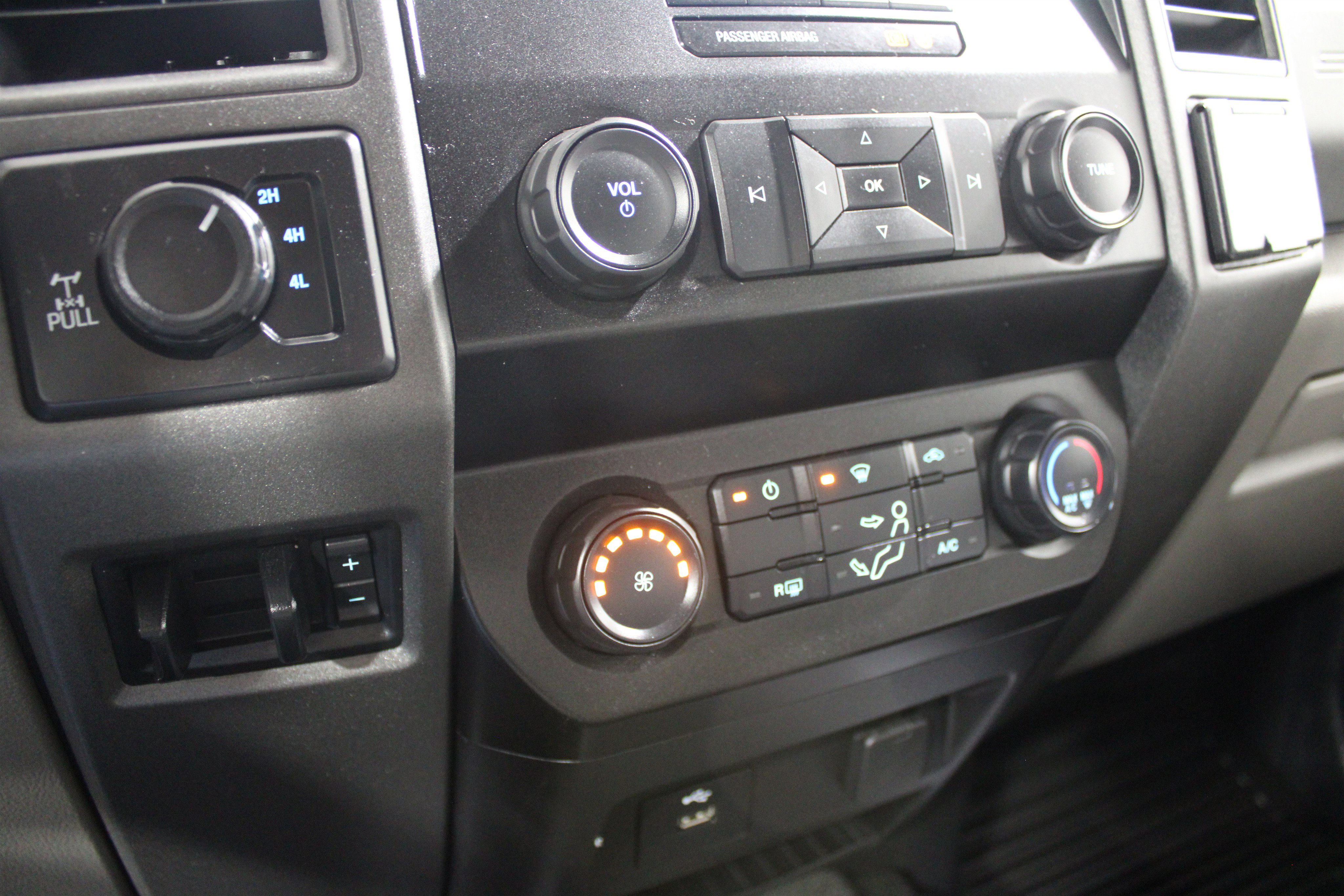 Used 2021 Ford F350 XL w/ STX Appearance Package image 15