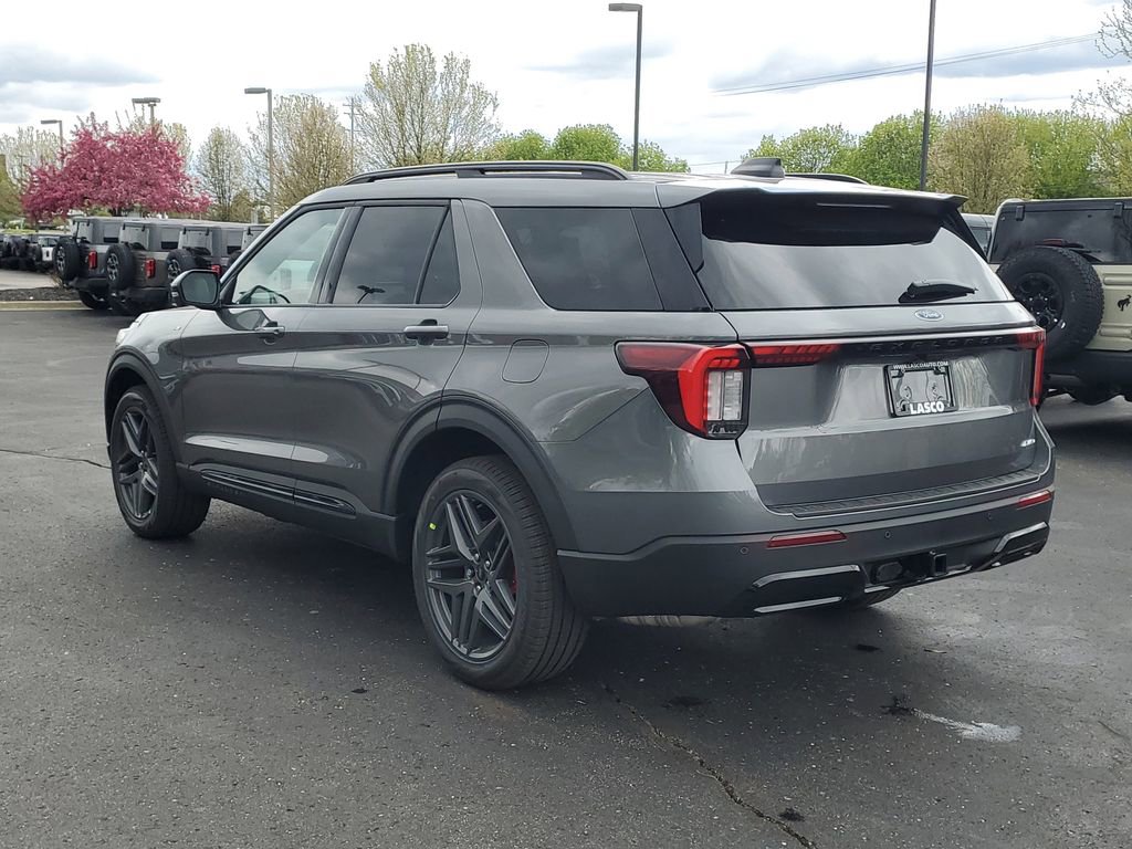 New 2026 Ford Explorer ST-Line AWD/4WD image 6