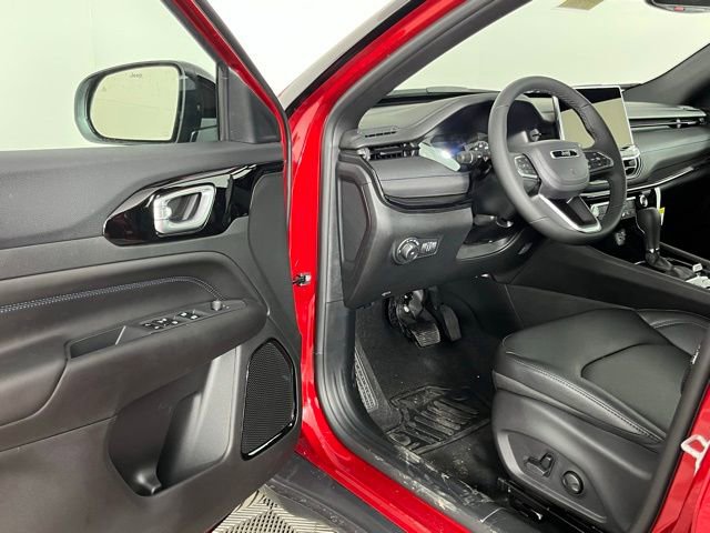 New 2026 Jeep Compass Limited image 21