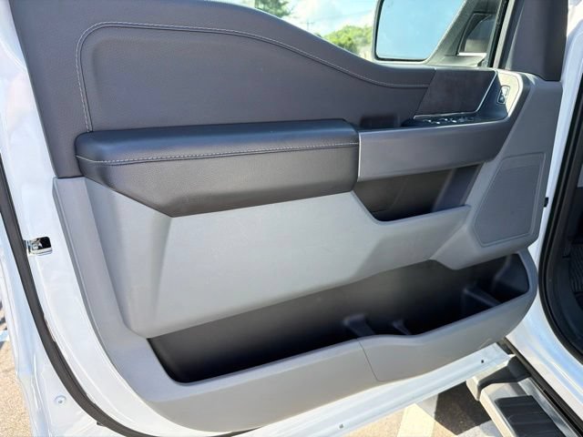 Used 2025 Ford F150 XLT w/ Equipment Group 301A Standard AWD/4WD image 18