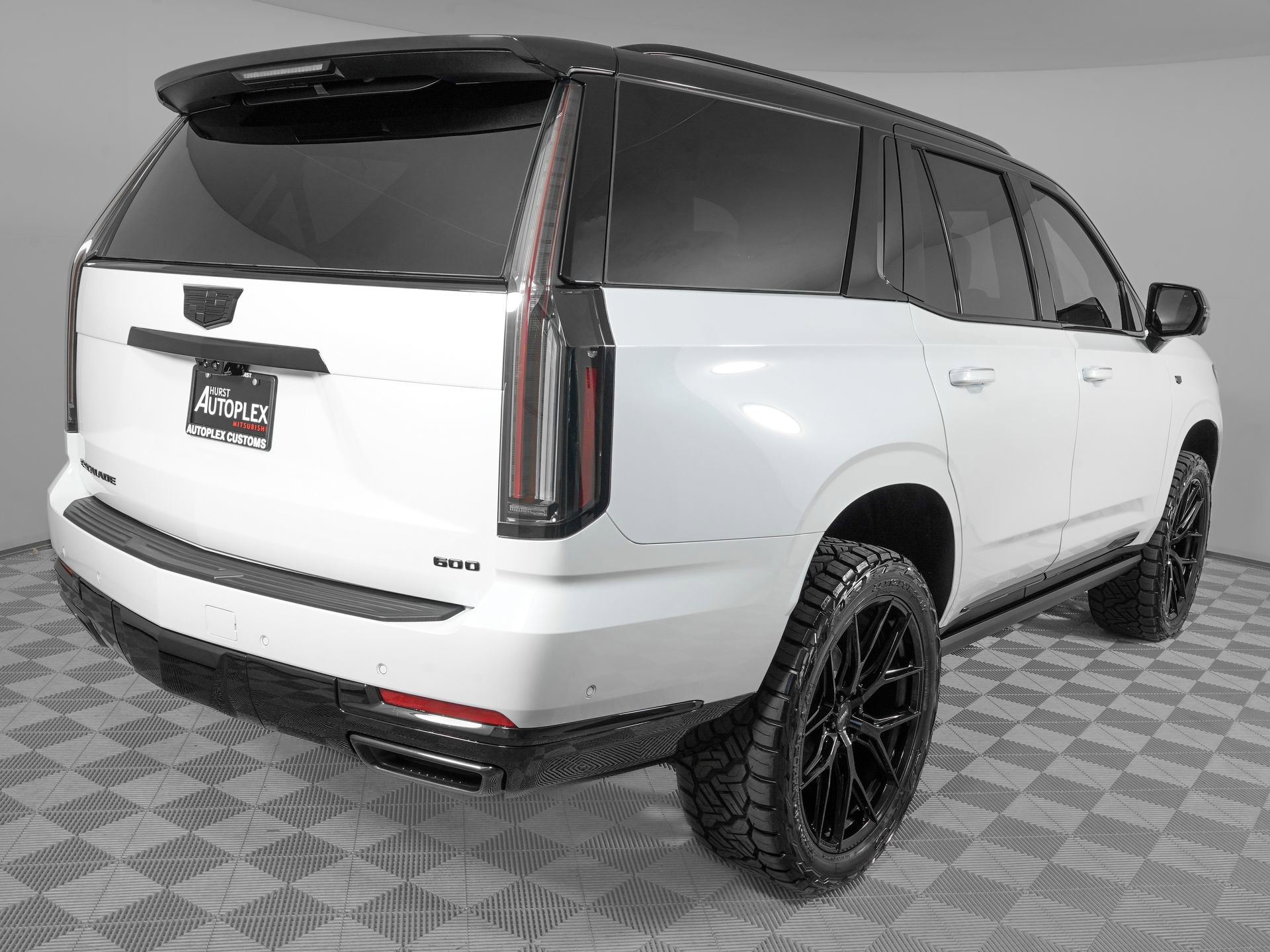 Used 2026 Cadillac Escalade Platinum Sport w/ LPO, Floor Liner Package image 6