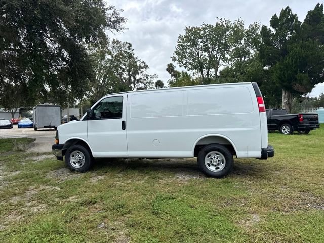 New 2025 Chevrolet Express 2500 Work Van 3D Cargo Van w/ Driver Convenience Package RWD image 7