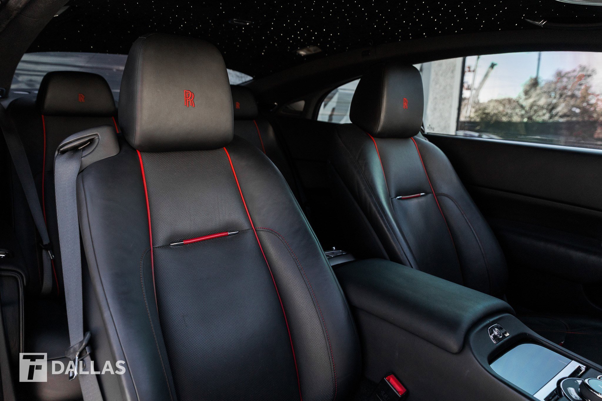 Used 2017 Rolls-Royce Wraith RWD image 34