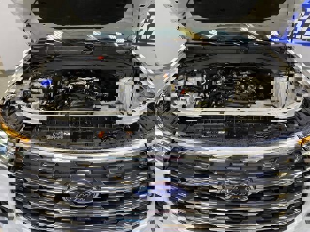 Used 2025 Ford Explorer Active image 9