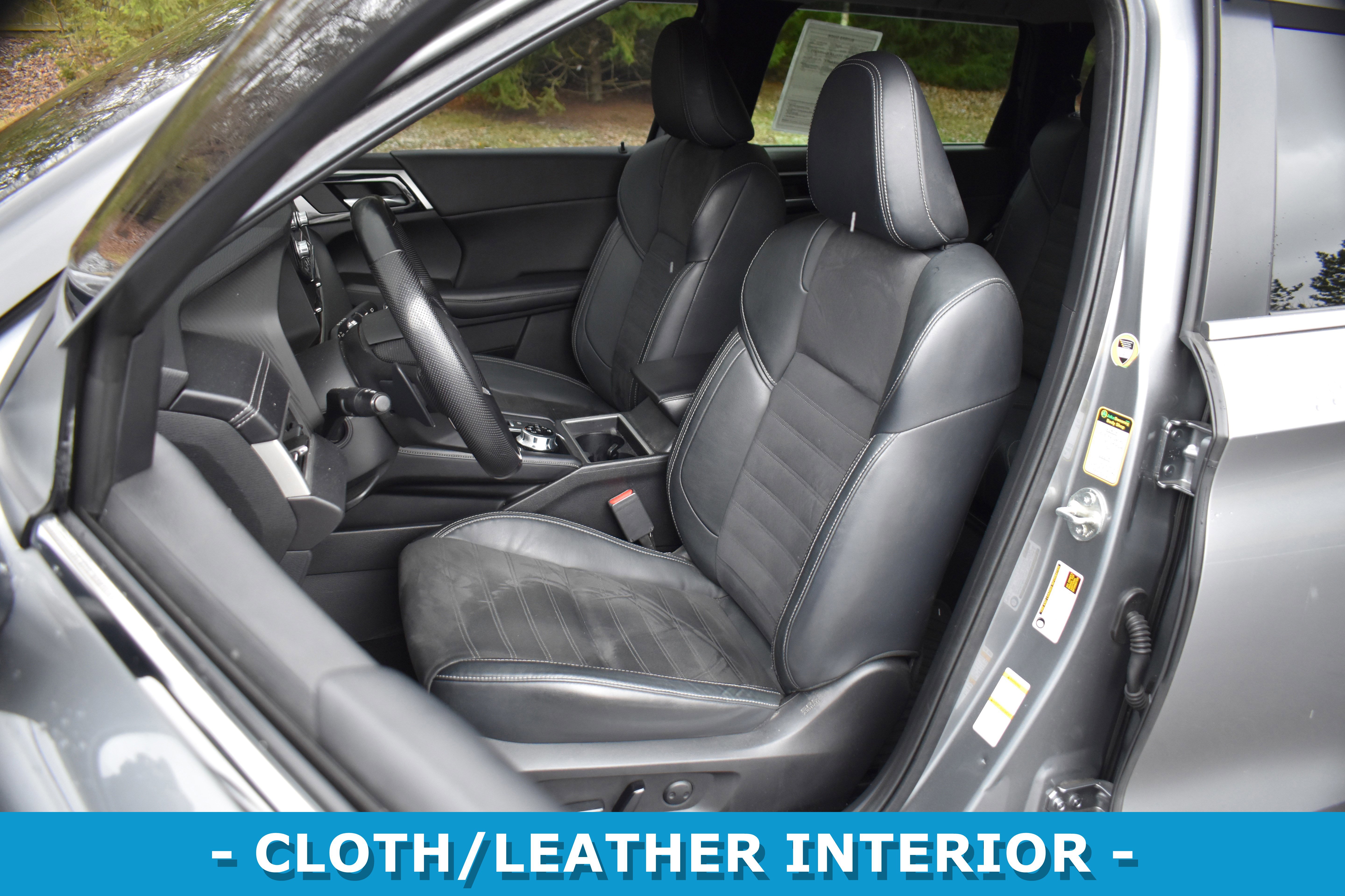 Used 2022 Mitsubishi Outlander SE image 8