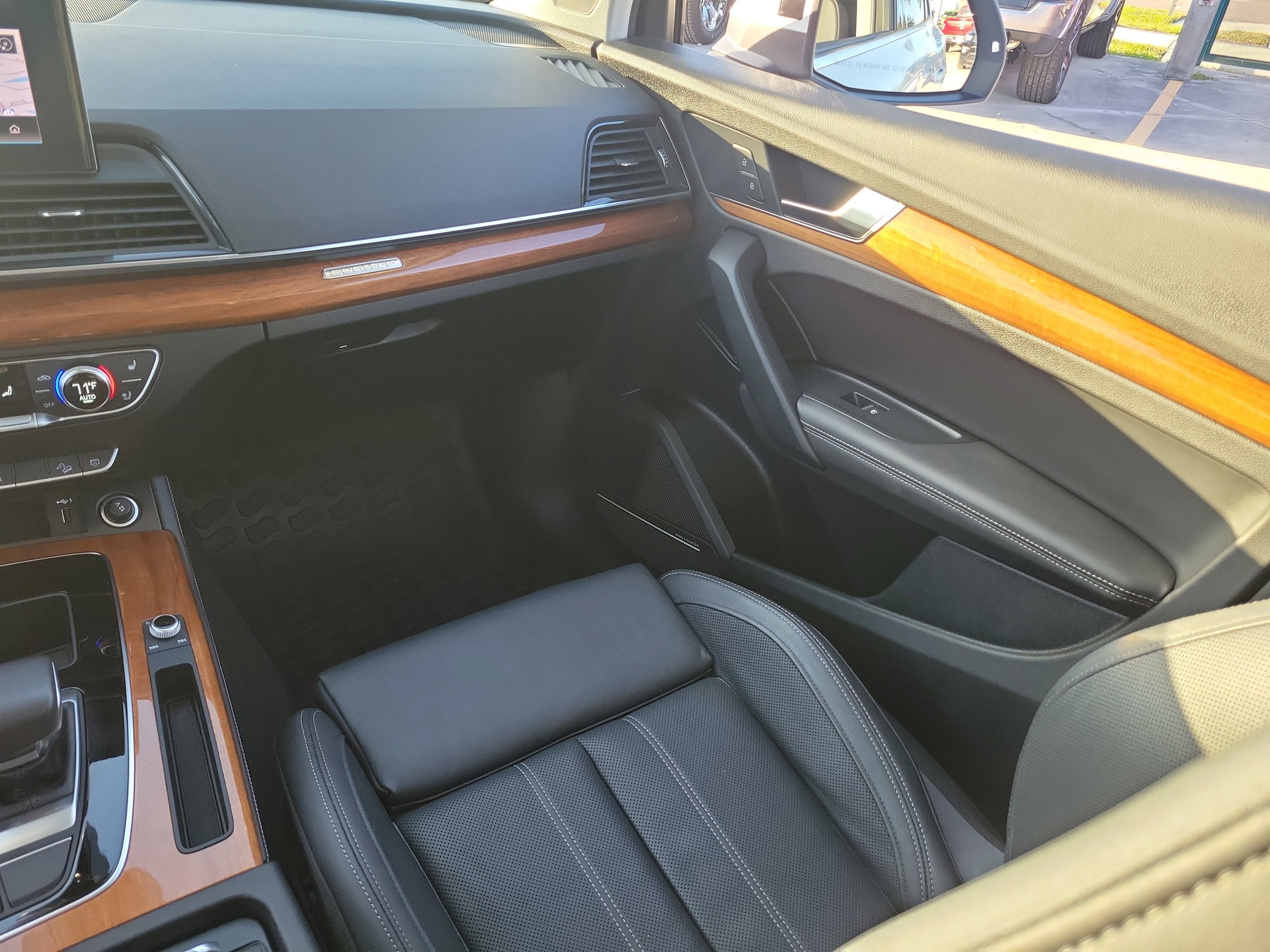 Used 2021 Audi Q5 Prestige image 16