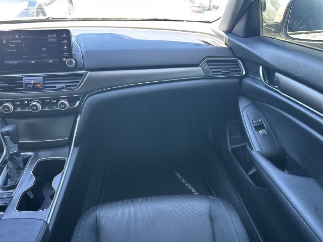 Used 2022 Honda Accord LX image 16