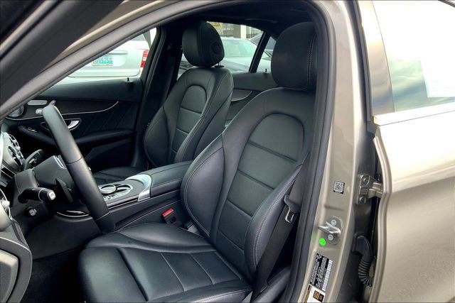 Certified 2020 Mercedes-Benz C 300 4MATIC Sedan image 6