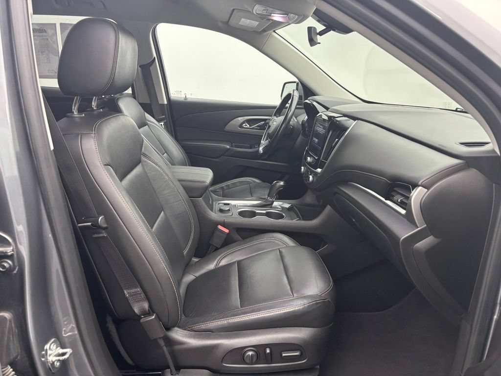 Used 2019 Chevrolet Traverse LT FWD image 32