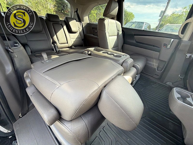 Used 2015 Honda Odyssey Touring image 23