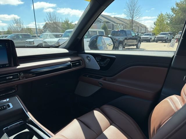 New 2026 Lincoln Aviator Reserve AWD/4WD image 20