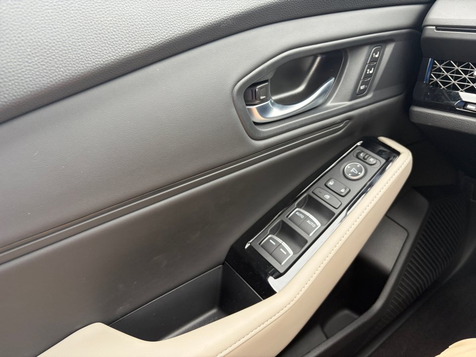 Used 2026 Honda Accord Touring image 36