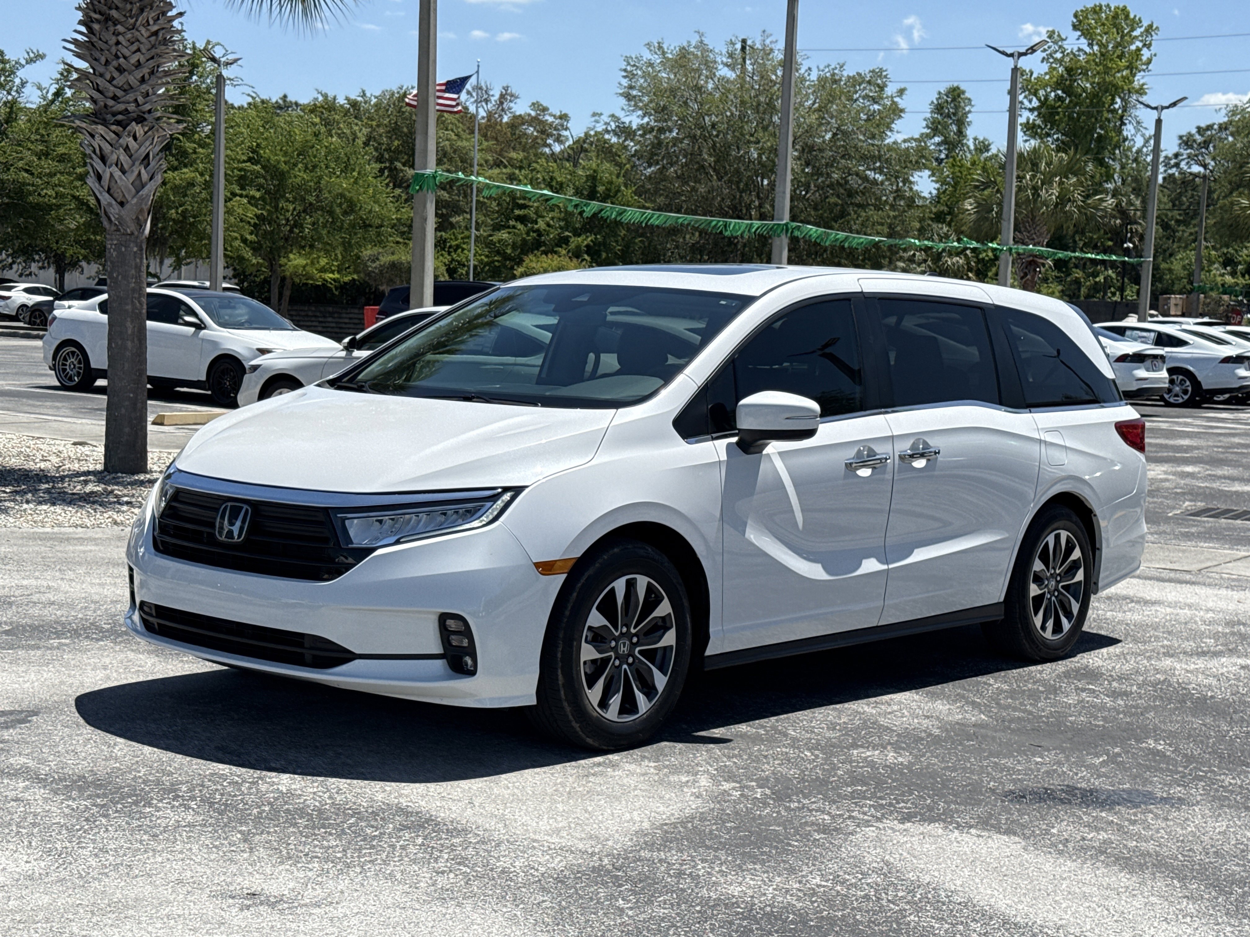 Certified 2024 Honda Odyssey EX-L image 12