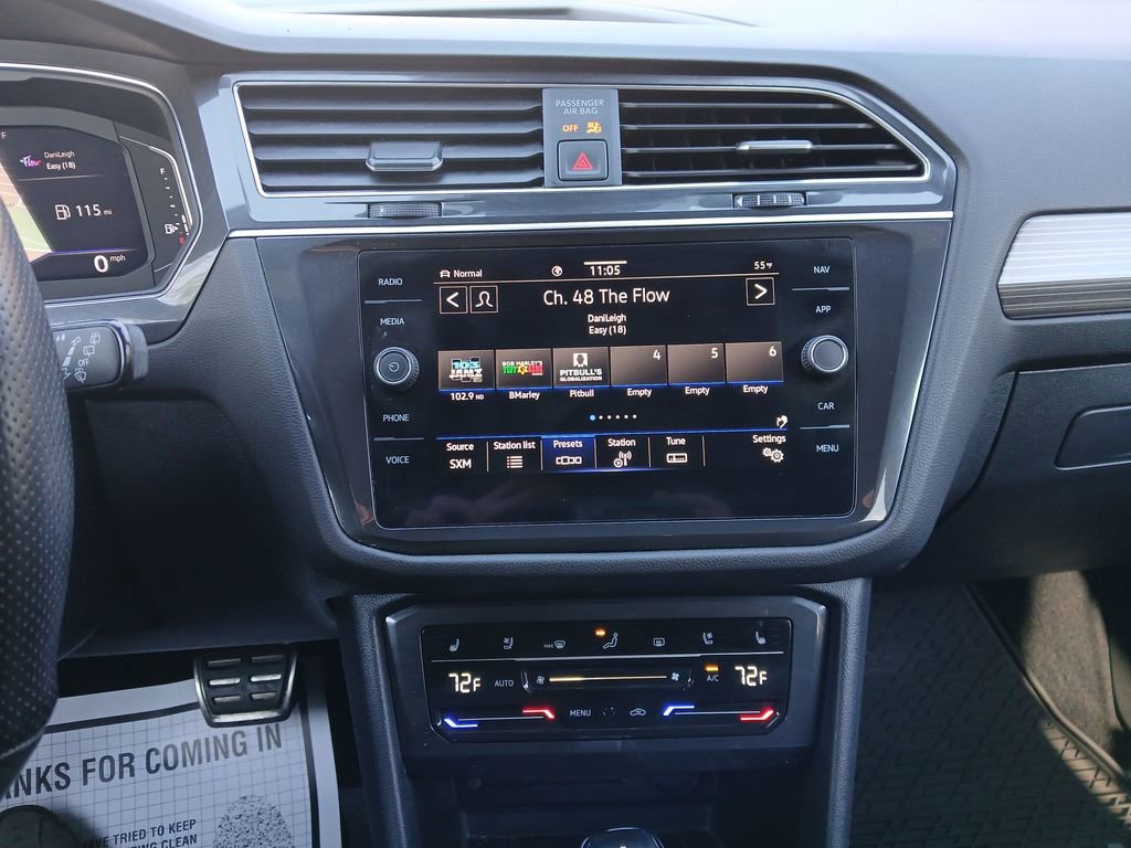 Used 2022 Volkswagen Tiguan SEL R-Line image 19