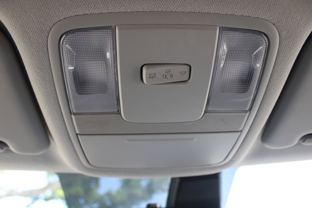 Certified 2025 Kia Soul LX w/ LX Technology Package image 44