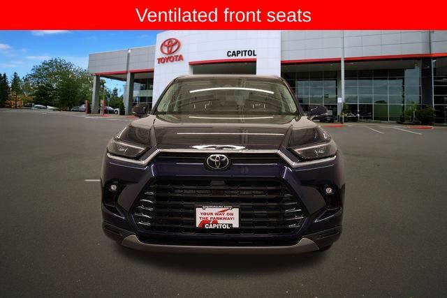 Certified 2024 Toyota Grand Highlander AWD image 8