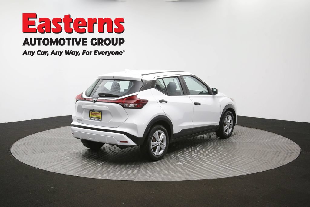 Used 2022 Nissan Kicks S FWD image 39