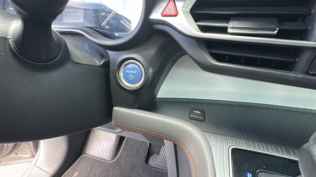 Used 2021 Toyota Sienna XSE image 17