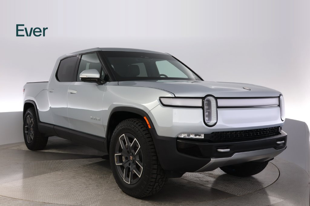 Used 2024 Rivian R1T Adventure Dual AWD/4WD image 13