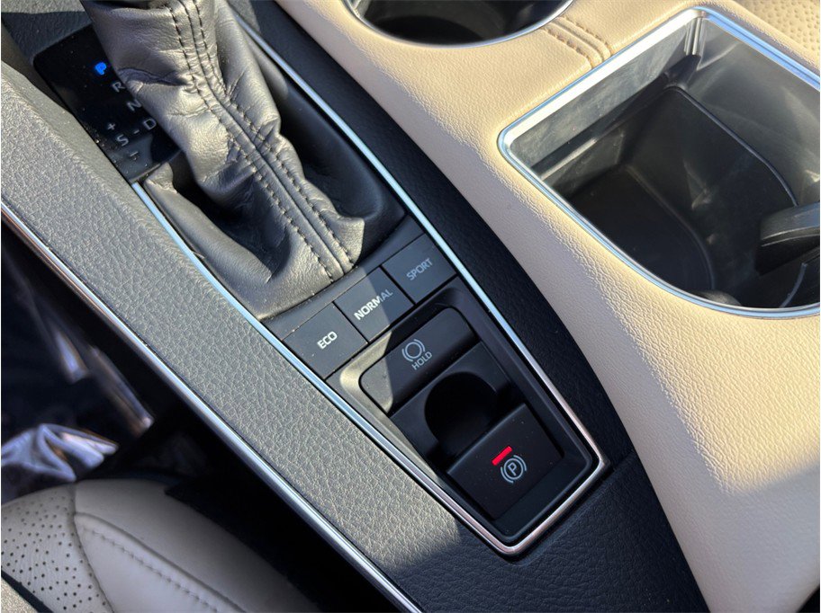 Used 2019 Toyota Avalon Limited w/ Advanced Safety Package FWD image 36
