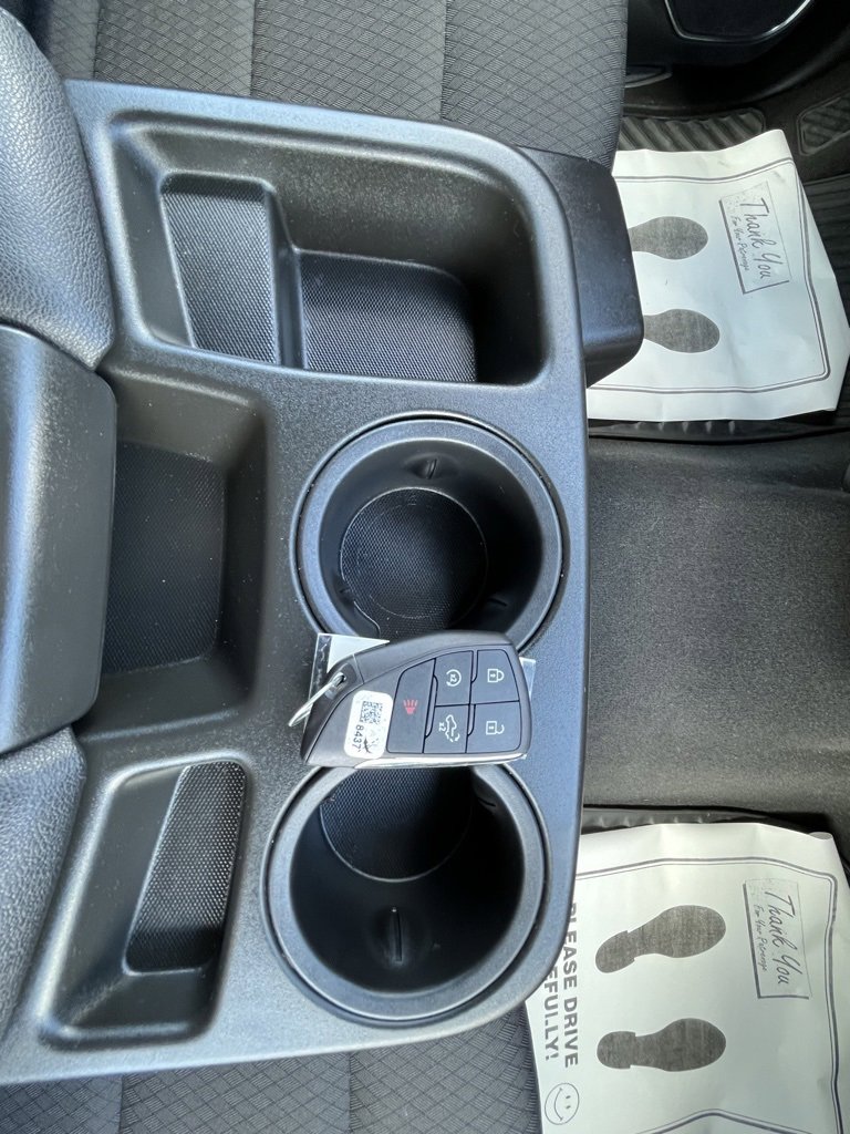 Used 2023 Chevrolet Silverado 1500 LT image 9