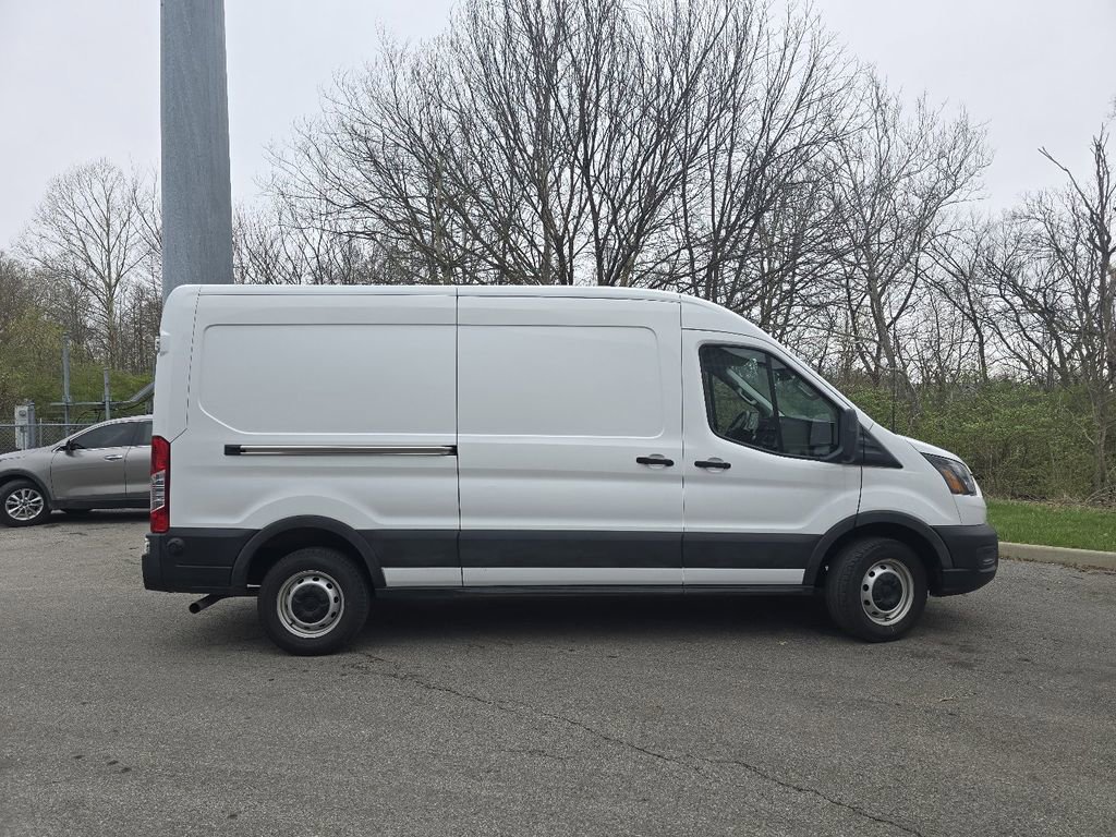 Used 2020 Ford Transit 250 Medium Roof image 10