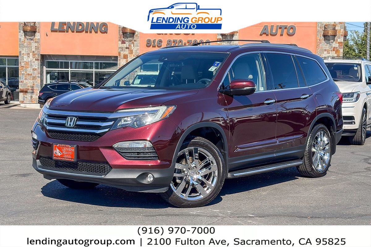 Used 2017 Honda Pilot Elite image 1