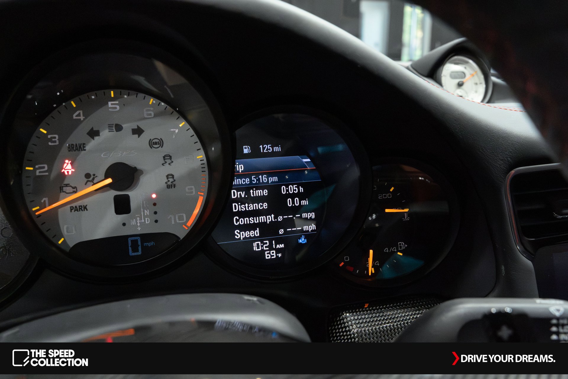 Used 2019 Porsche 911 GT3 RS w/ Weissach Package image 35