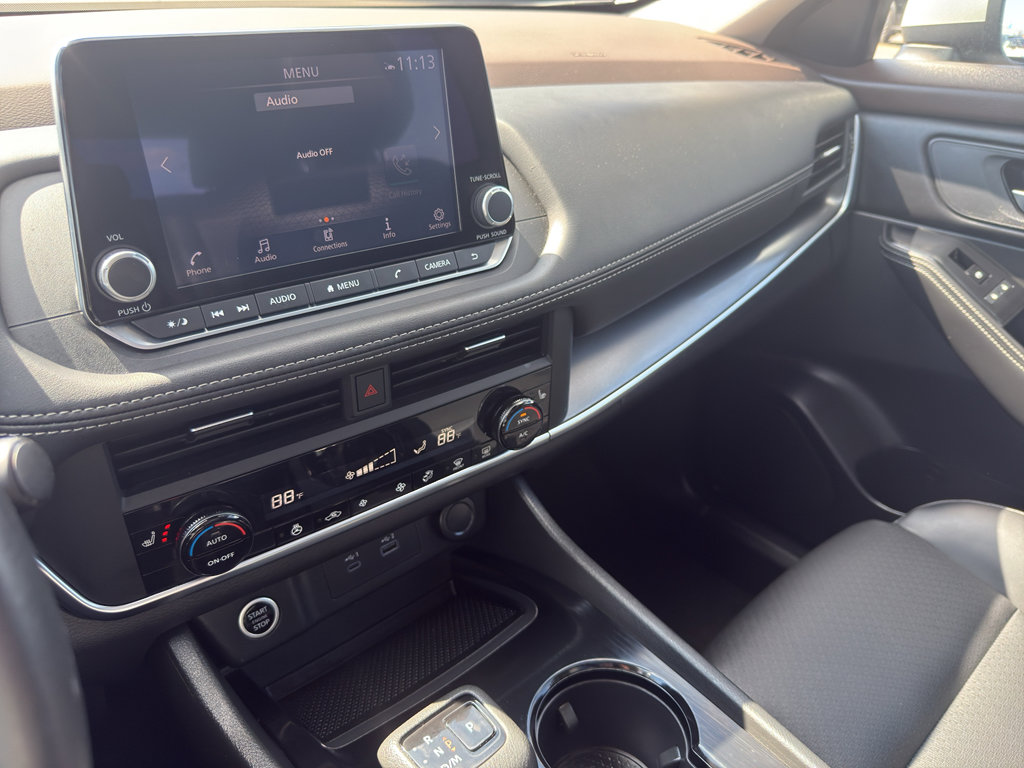 Certified 2023 Nissan Rogue SV w/ SV Premium B Package image 21