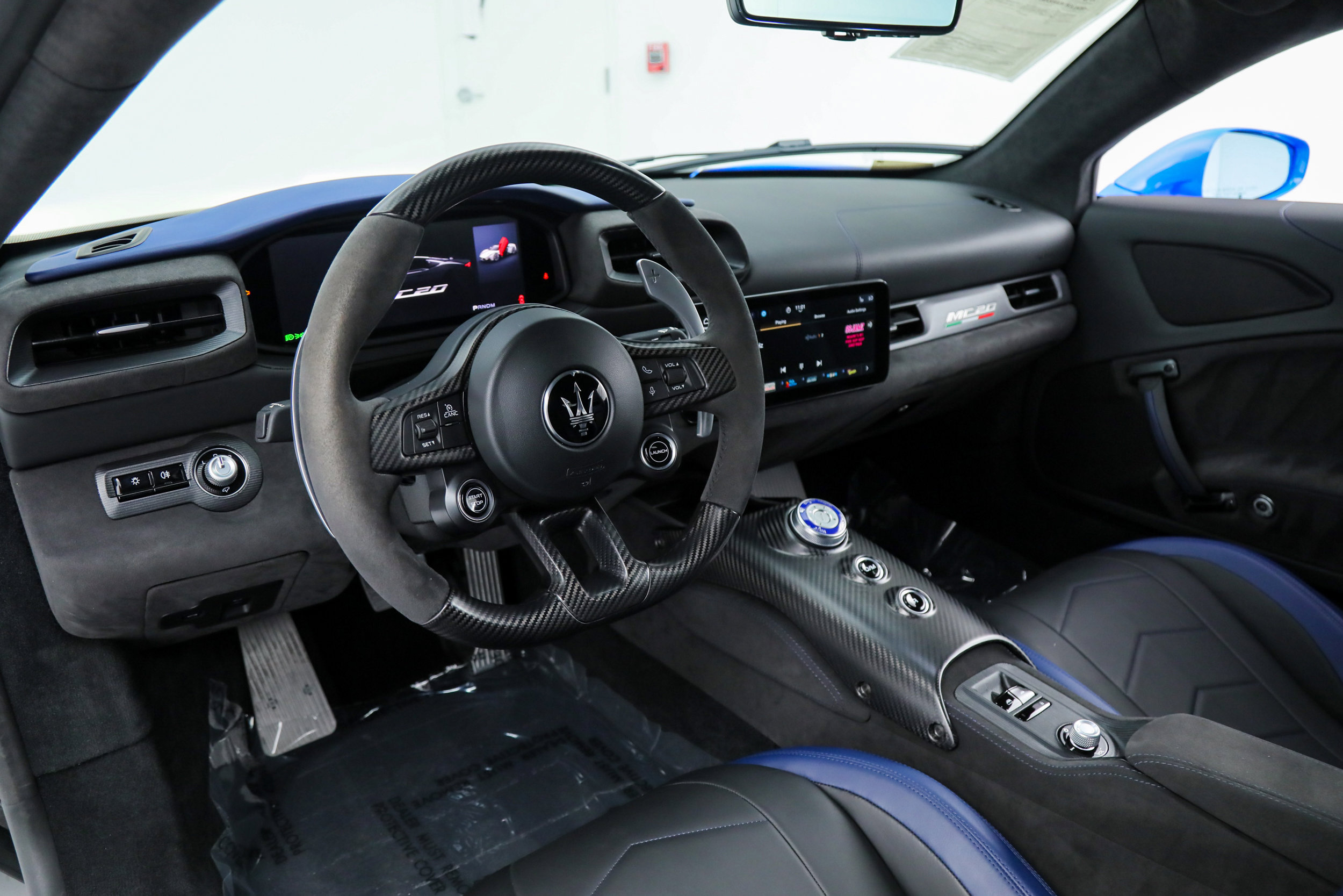 Certified 2022 Maserati MC20 Coupe RWD image 27