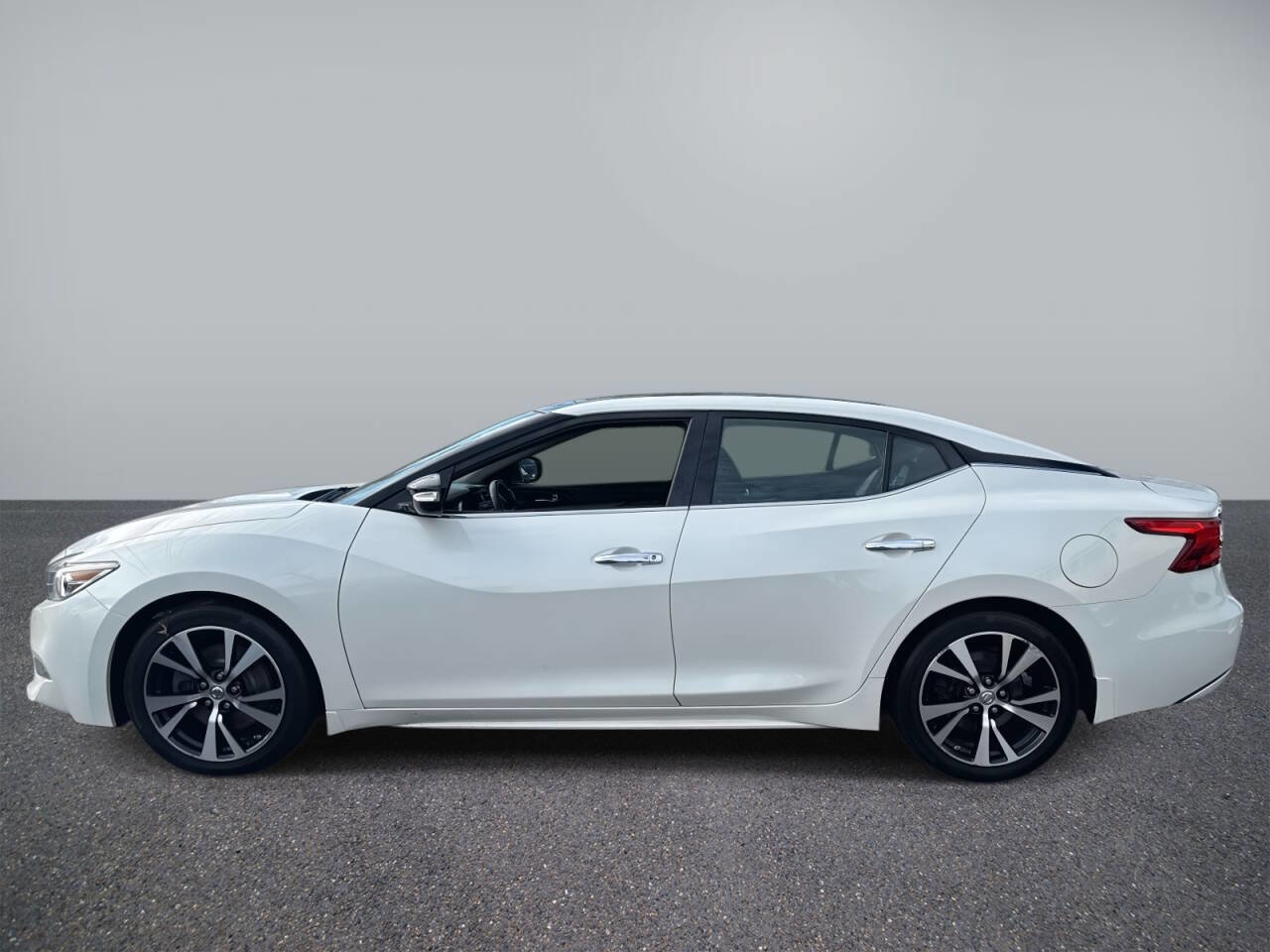 Used 2018 Nissan Maxima 3.5 SL image 2