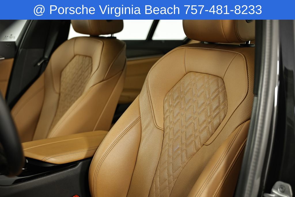 Used 2023 BMW 540i xDrive w/ Premium Package AWD/4WD image 24