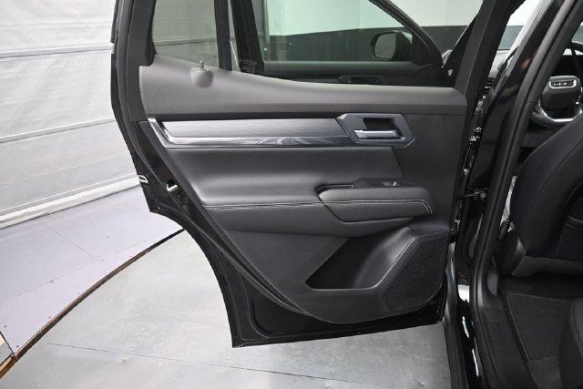 New 2027 GMC Terrain Elevation w/ Elevation Premium Package FWD image 14