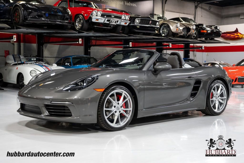 Used 2023 Porsche 718 Boxster S RWD image 4
