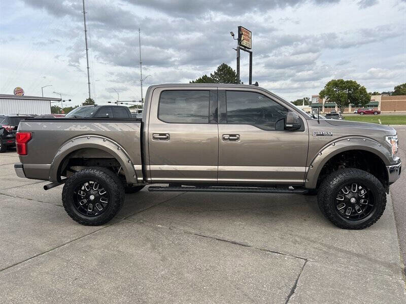 Used 2020 Ford F150 Lariat image 6
