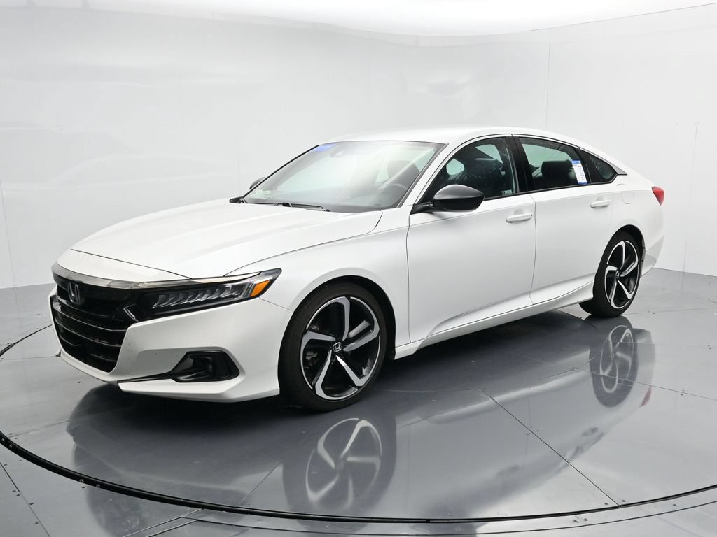 Used 2022 Honda Accord Sport image 4
