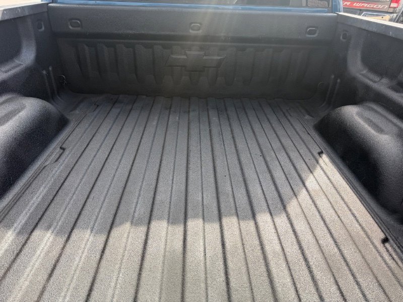 Used 2018 Chevrolet Silverado 1500 LT w/ All Star Edition image 29