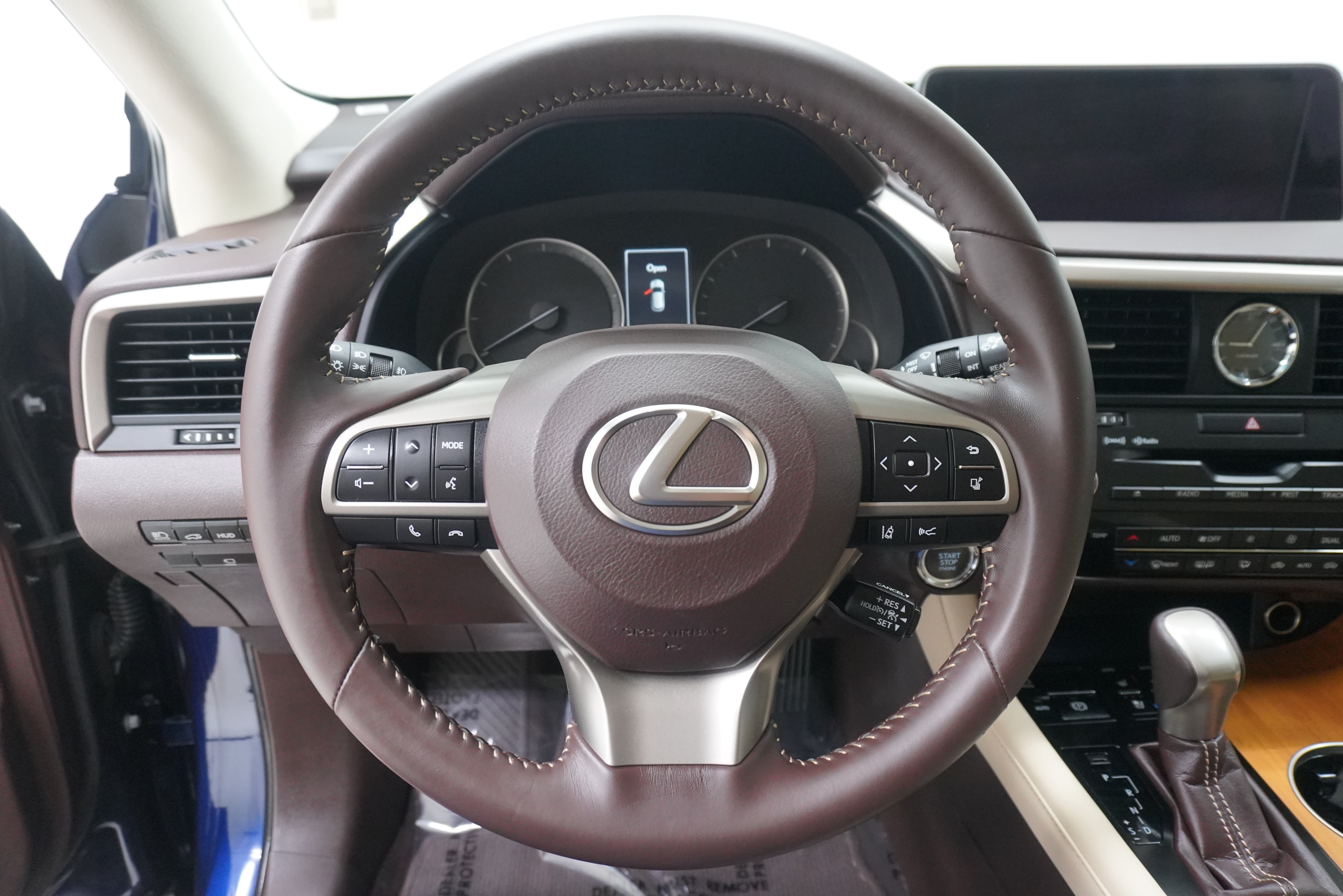 Used 2018 Lexus RX 350 FWD w/ Premium Package image 18