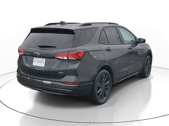 Used 2023 Chevrolet Equinox RS image 4