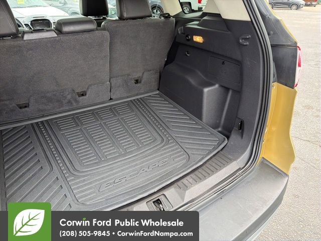Used 2015 Ford Escape Titanium w/ Canadian Touring Package image 32