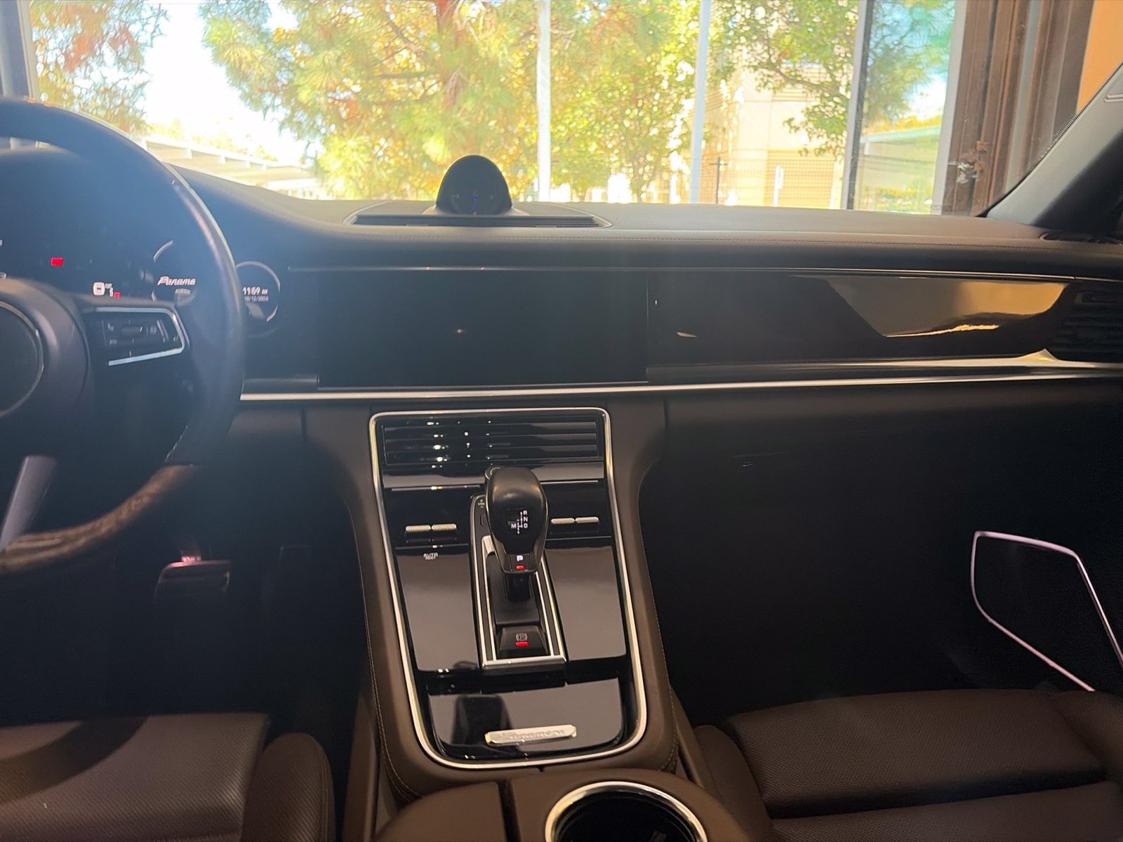 Used 2023 Porsche Panamera 4S w/ Premium Package AWD/4WD image 10