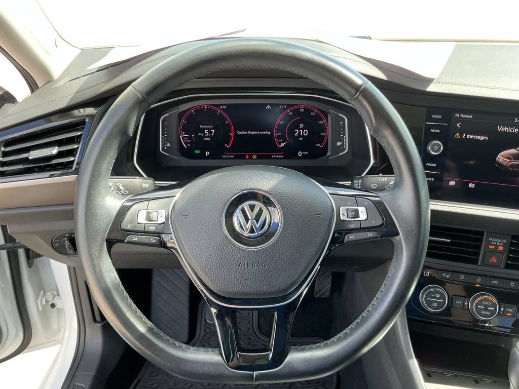 Used 2019 Volkswagen Jetta SEL Premium FWD image 15