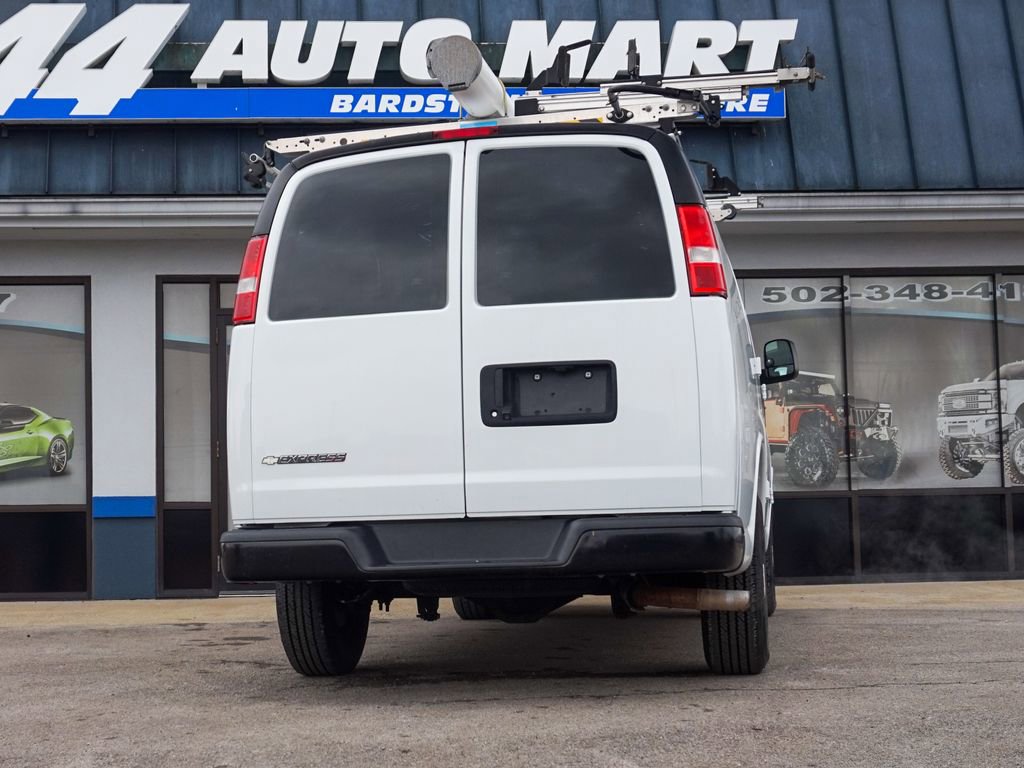 Used 2020 Chevrolet Express 2500 w/ Driver Convenience Package image 3