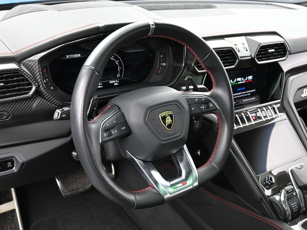 Used 2022 Lamborghini Urus AWD/4WD image 17