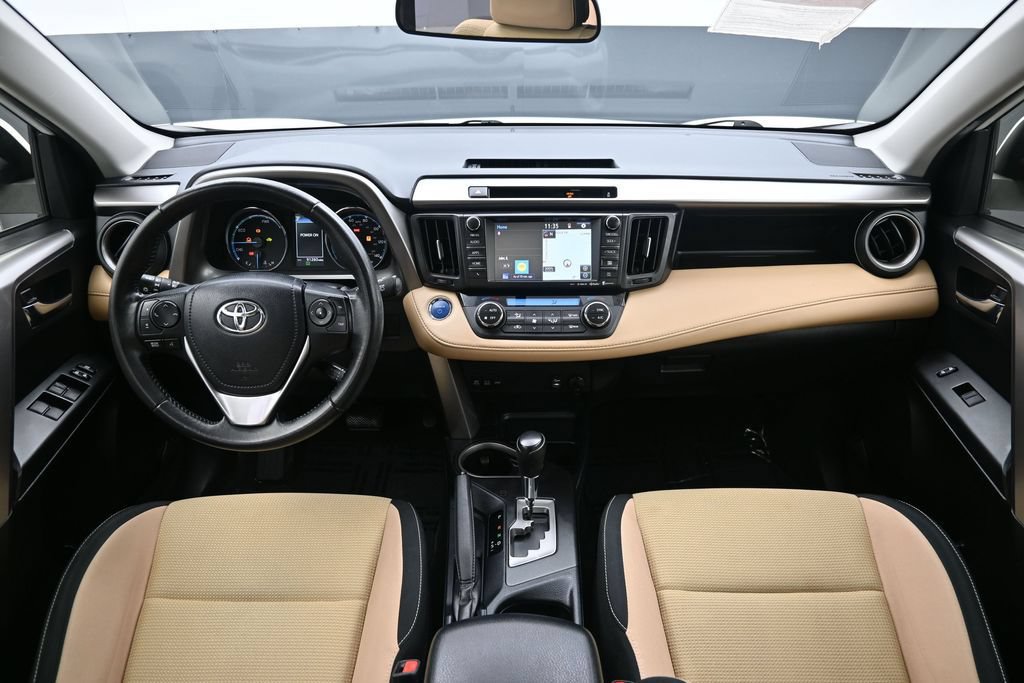 Used 2016 Toyota RAV4 XLE AWD/4WD image 12