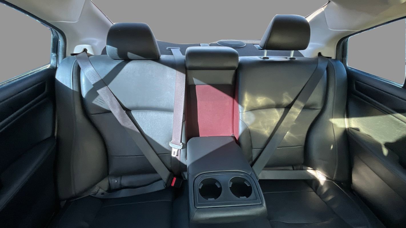 Used 2016 Subaru Legacy 3.6R Limited image 13