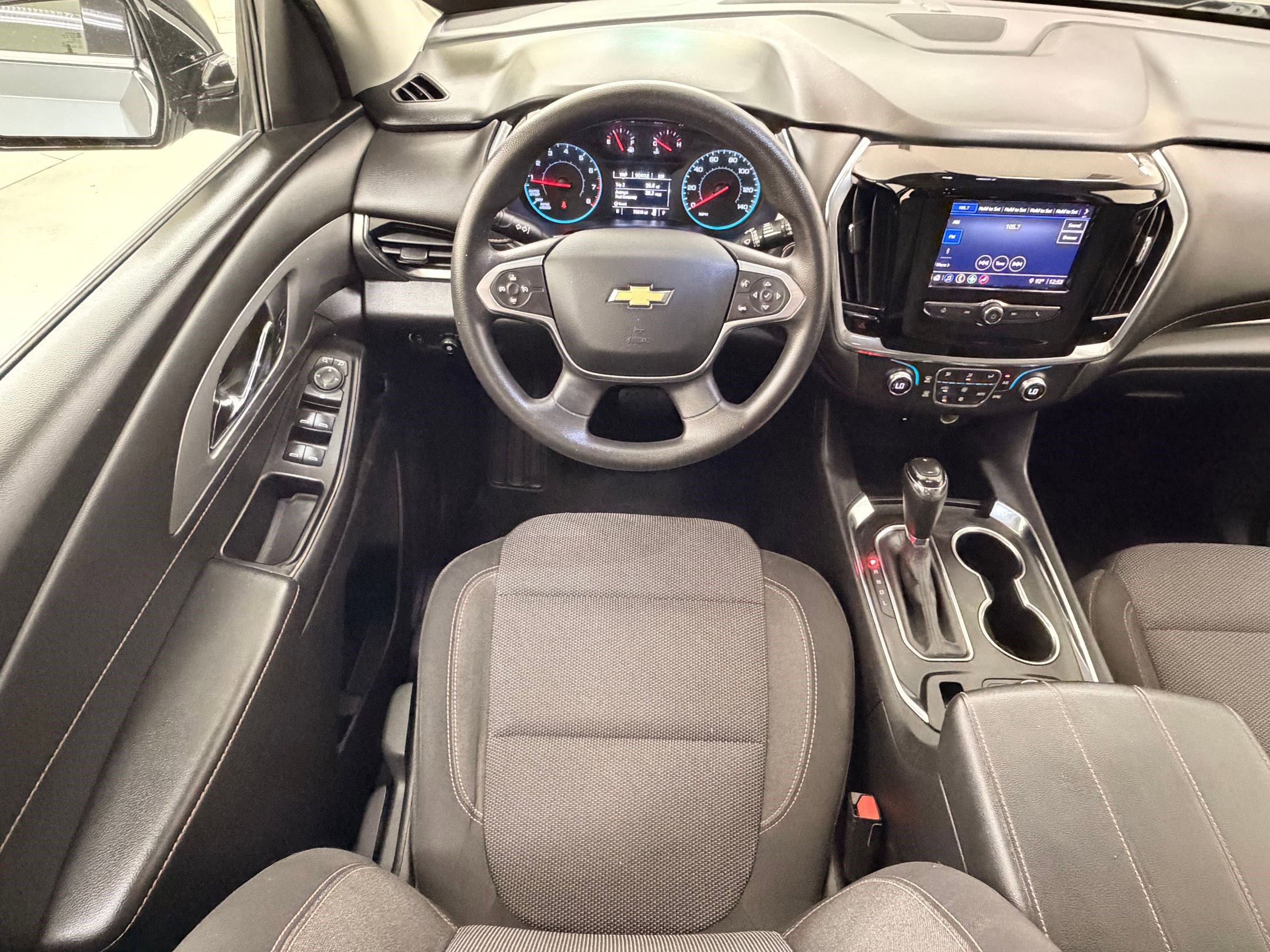 Used 2020 Chevrolet Traverse LS w/ LPO, Floor Liner Package FWD image 25