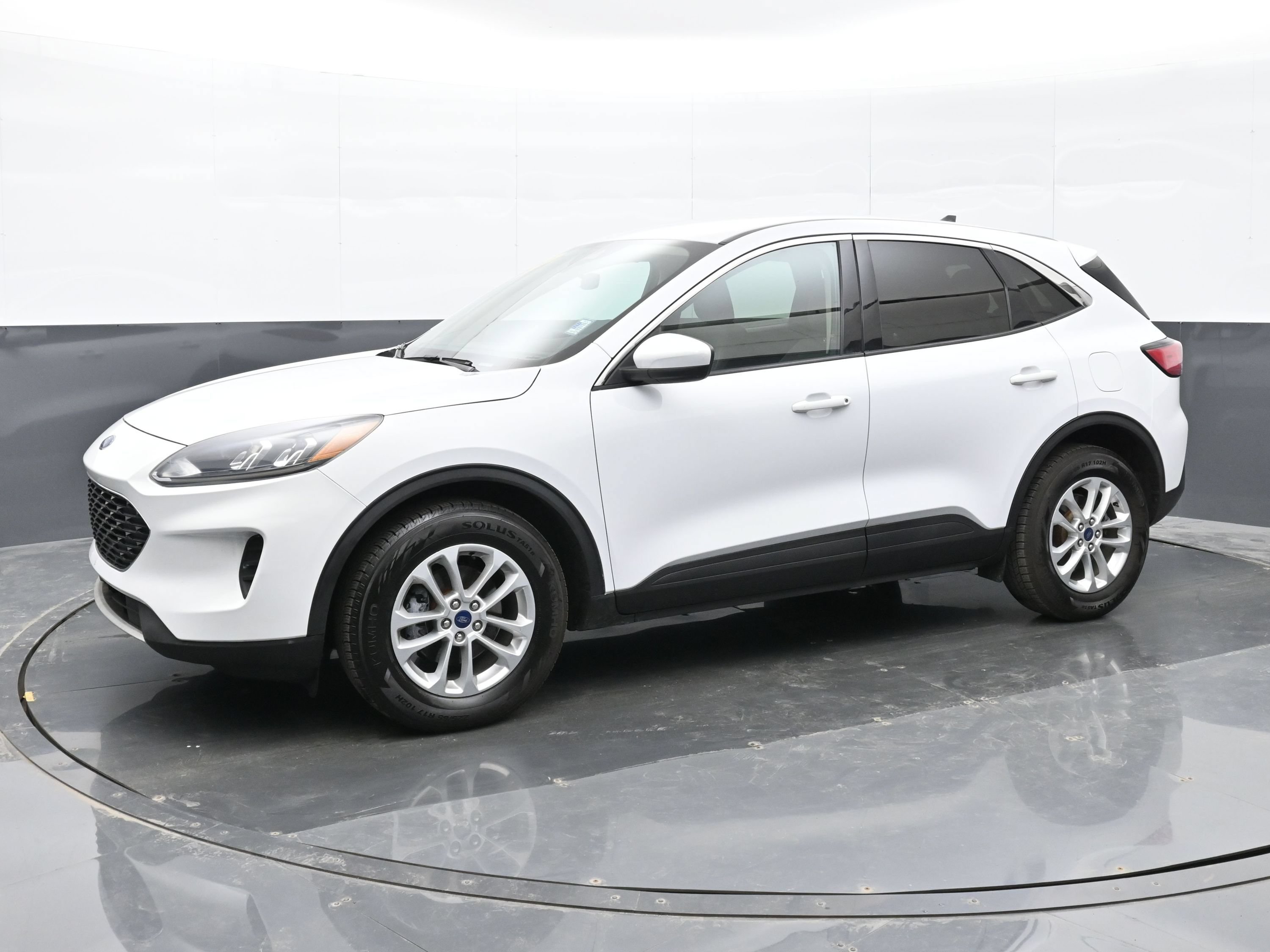 Used 2020 Ford Escape SE AWD/4WD image 6