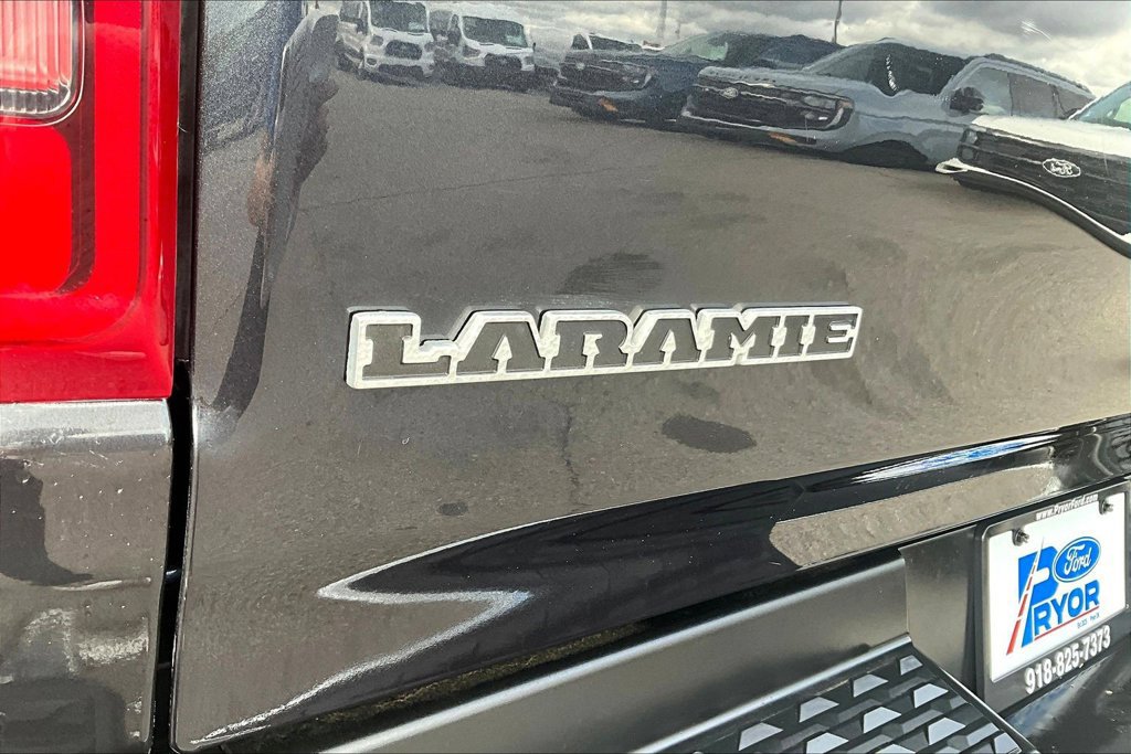 Used 2019 RAM 1500 Laramie AWD/4WD image 34