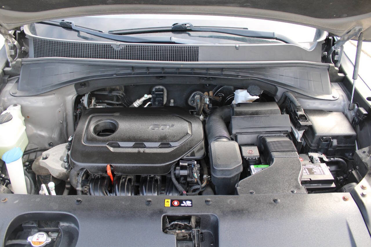 Used 2018 Kia Sorento AWD image 17